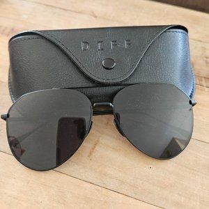 DIFF Aviator Sunglasses